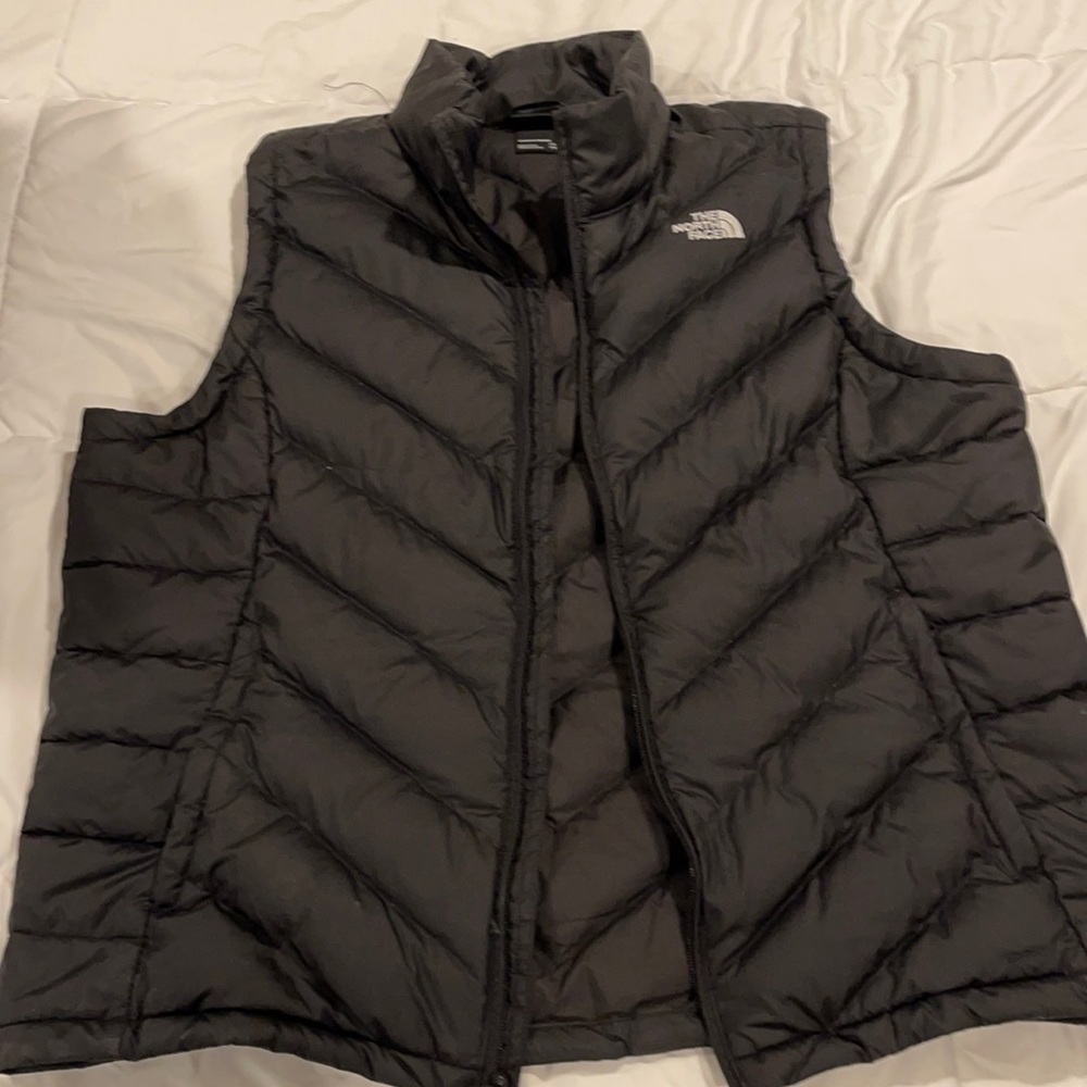 Women’s North Face Vest